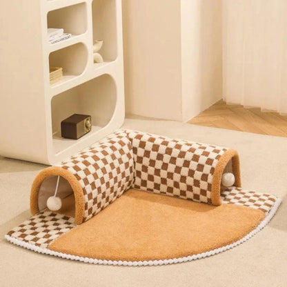 Túnel de alfombra para gatos