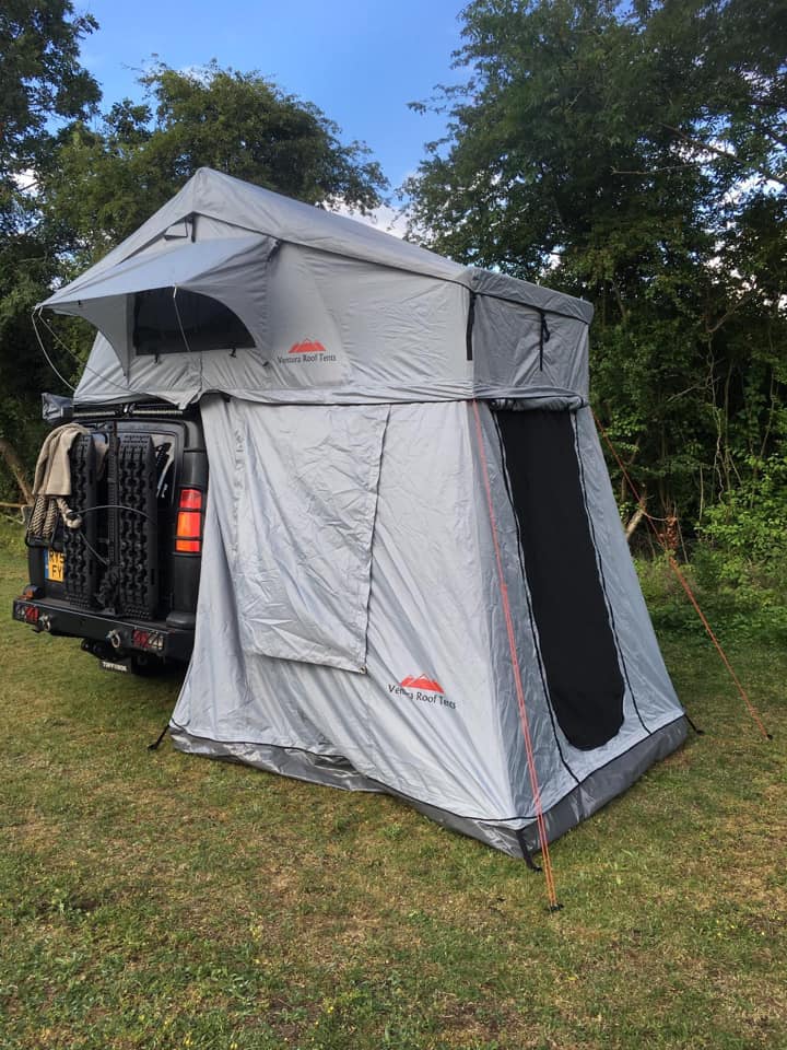 Extended Ventura Deluxe 1.4 Roof Top Tent + Annex (IN STOCK)